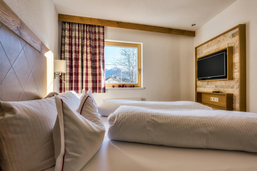 Bischoferhaus Apartment Serfaus Bilik gambar