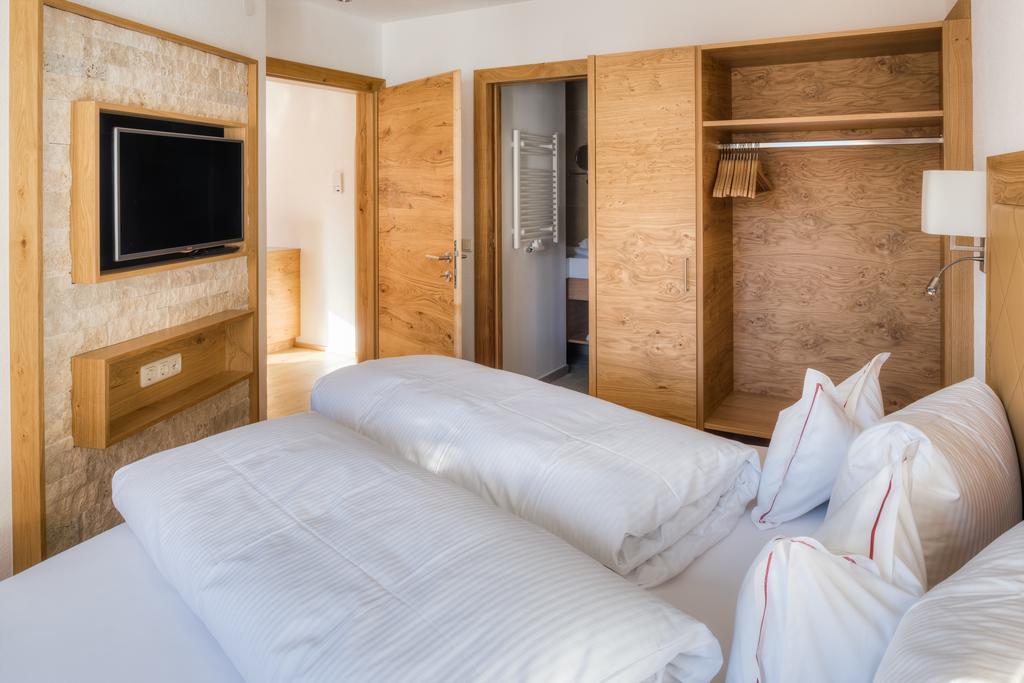 Bischoferhaus Apartment Serfaus Bilik gambar