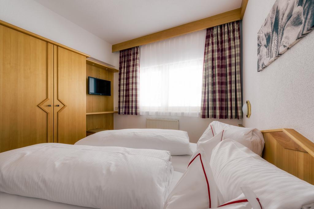 Bischoferhaus Apartment Serfaus Bilik gambar