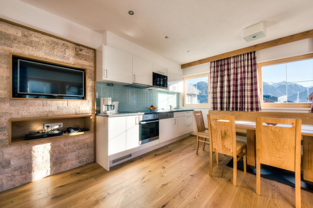 Bischoferhaus Apartment Serfaus Bilik gambar
