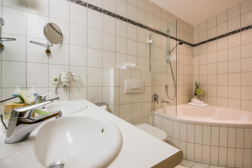 Bischoferhaus Apartment Serfaus Bilik gambar